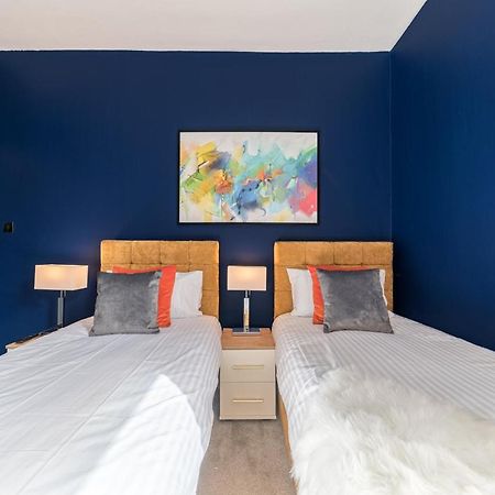 Апартаменты Stylish Luxury Large 4Br Kingbed Барроу-ин-Фернесс Экстерьер фото