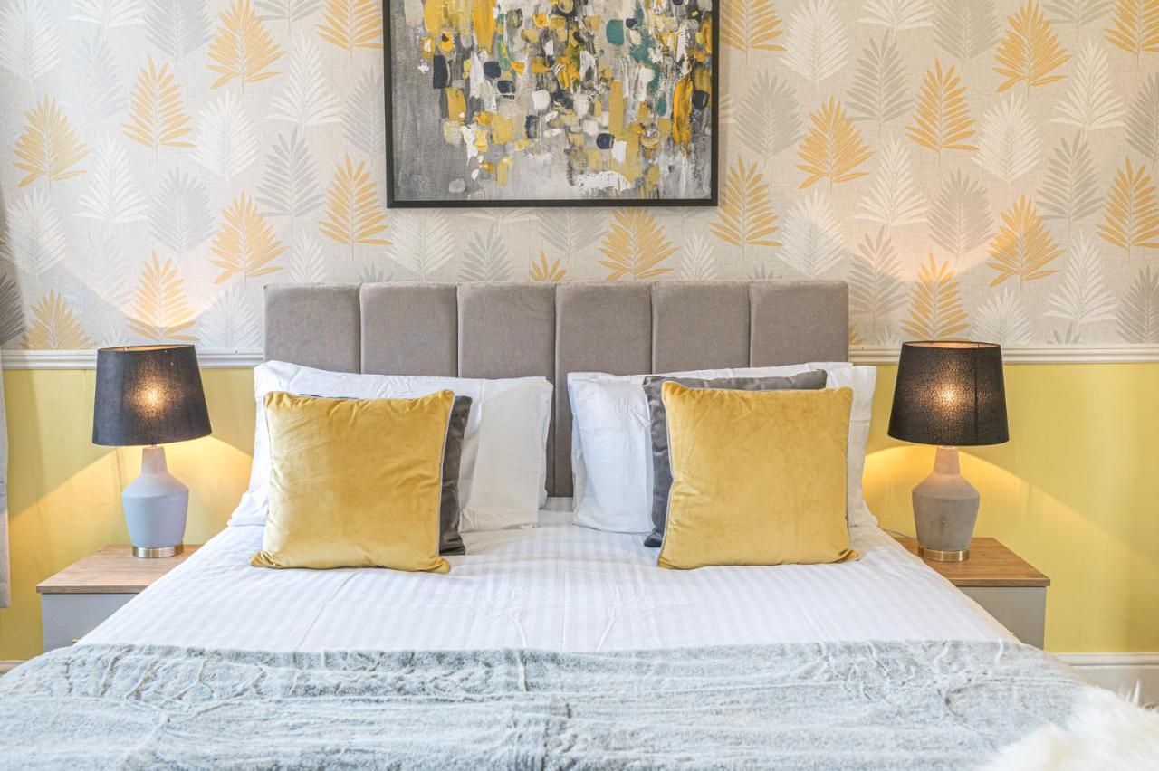 Апартаменты Stylish Luxury Large 4Br Kingbed Барроу-ин-Фернесс Экстерьер фото