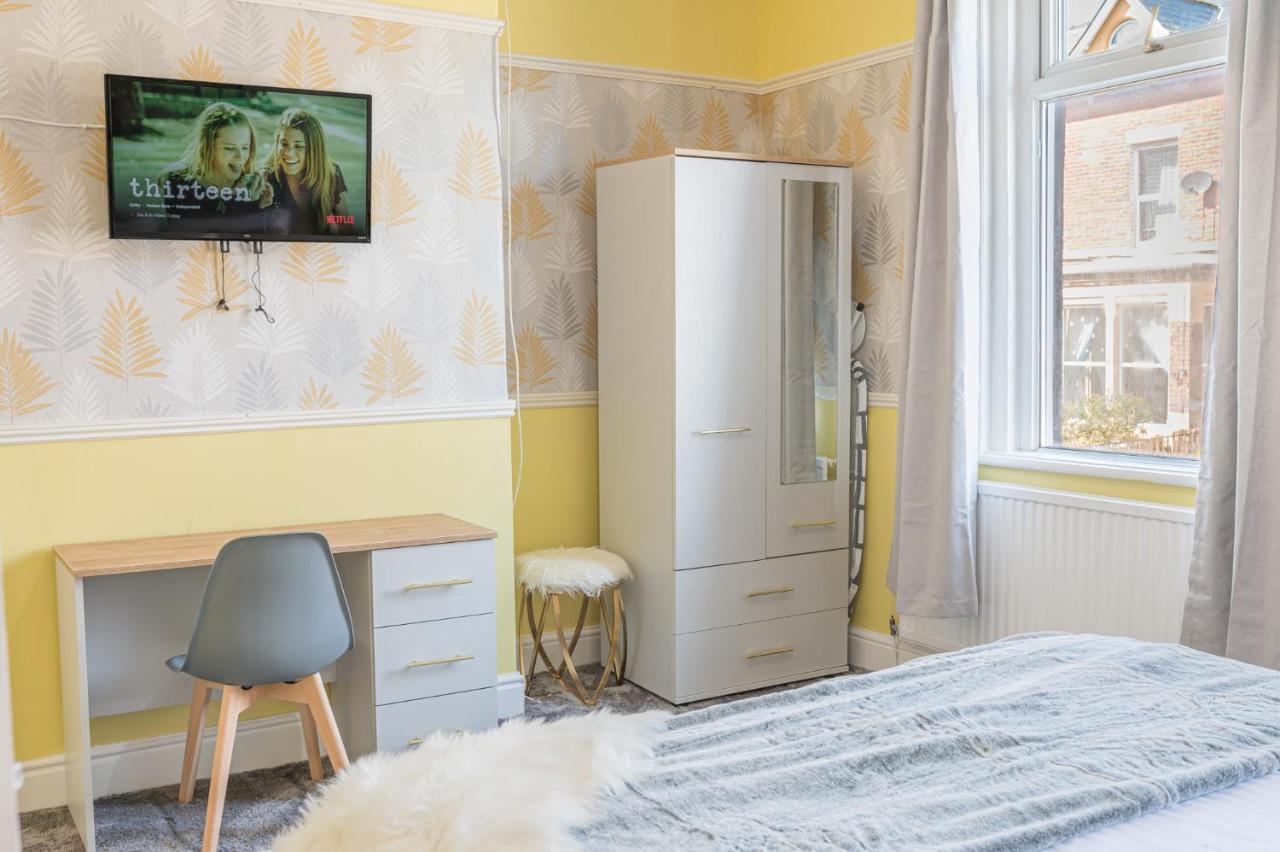 Апартаменты Stylish Luxury Large 4Br Kingbed Барроу-ин-Фернесс Экстерьер фото