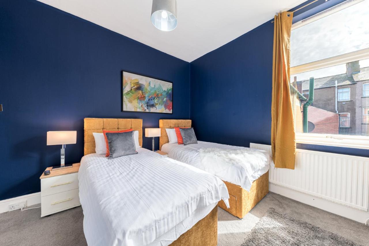 Апартаменты Stylish Luxury Large 4Br Kingbed Барроу-ин-Фернесс Экстерьер фото