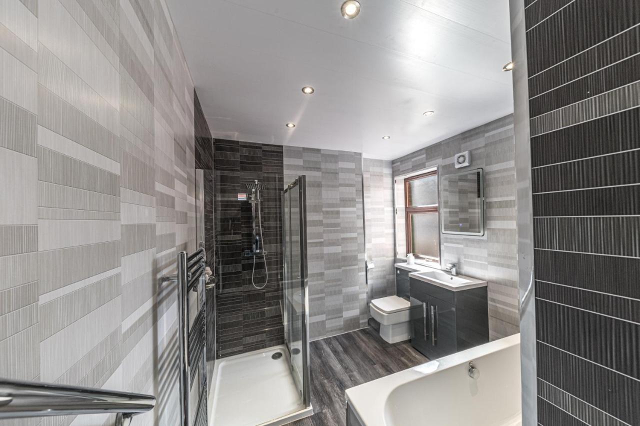 Апартаменты Stylish Luxury Large 4Br Kingbed Барроу-ин-Фернесс Экстерьер фото